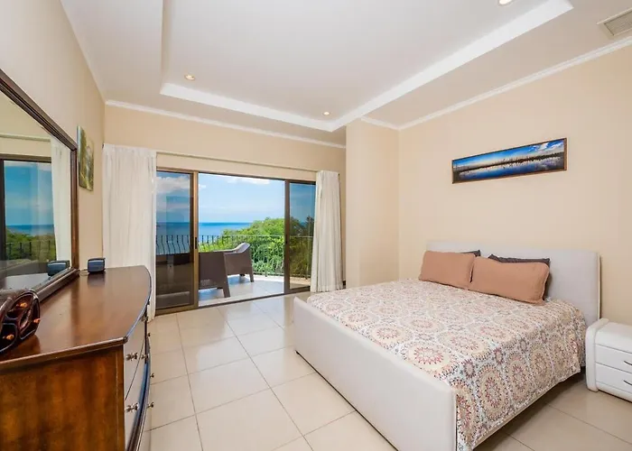 Ocean-view With 2 Infinity Pools & Terrace Сasa de vacaciones *