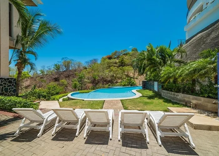Ocean-view With 2 Infinity Pools & Terrace